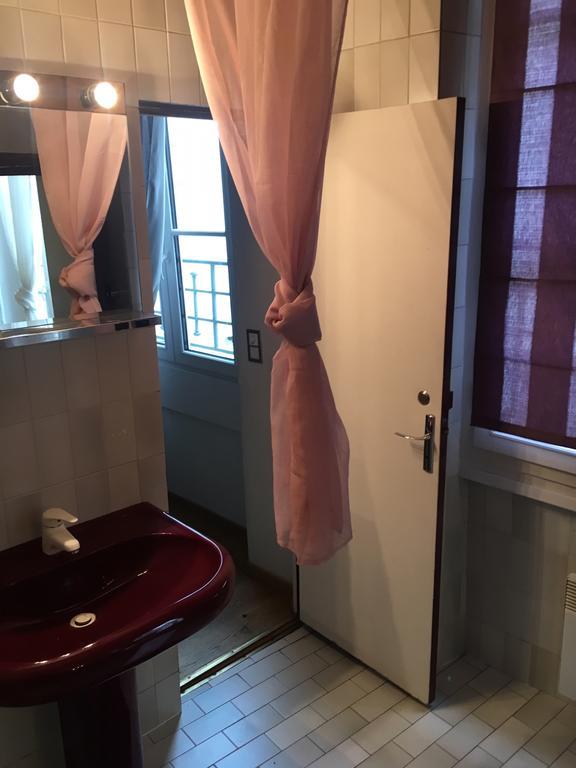 Atypique Apartment - Saint-Germain Des Pres ปารีส ภายนอก รูปภาพ